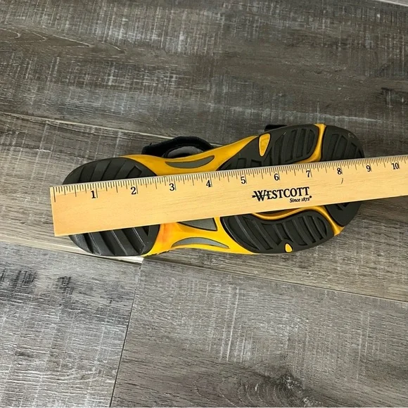 TEVA Velcro Water Sandal Closed Toe Blue Gray Youth Size 4 - Picture 13 of 15